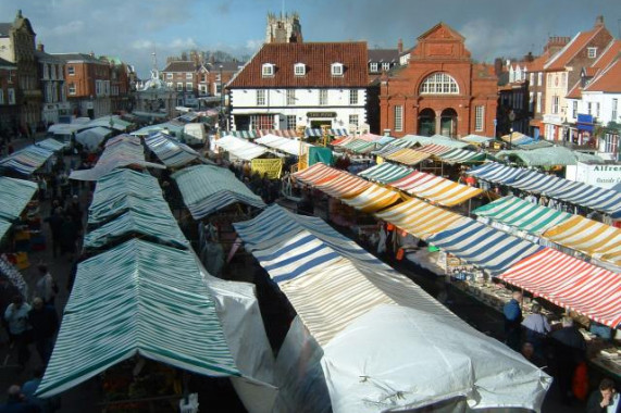 Tours a Piedi Beverley