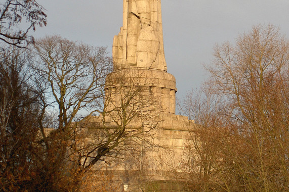 Monumento a Bismarck en Hamburgo Sankt Pauli