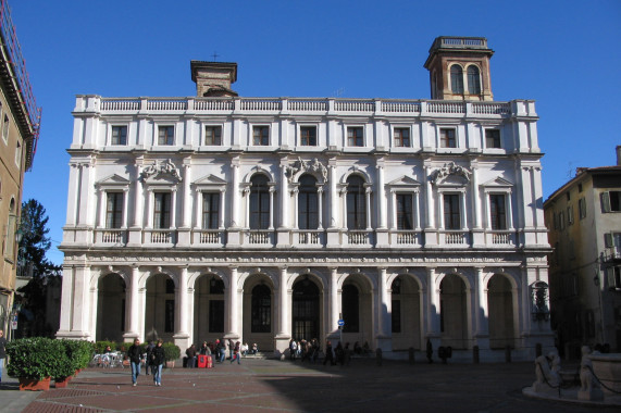 Palazzo Nuovo di Bergamo Bergamo