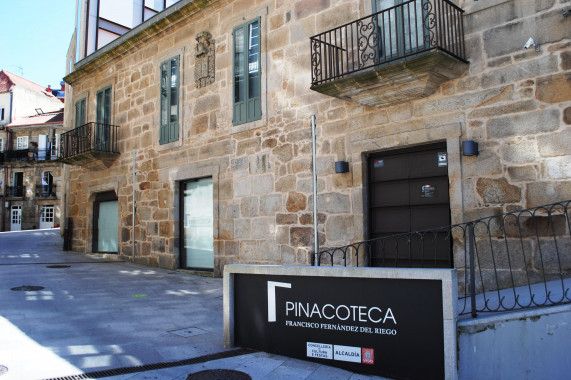 Pinacoteca Francisco Fernández del Riego Vigo