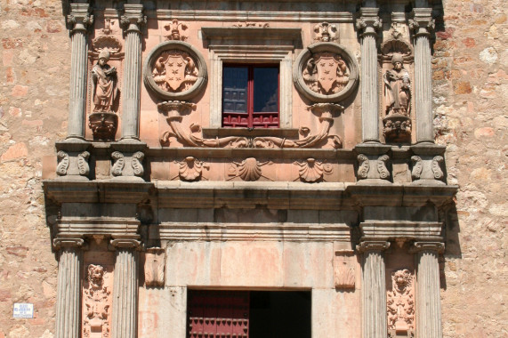 Colegio Mayor de Santiago el Zebedeo Salamanca