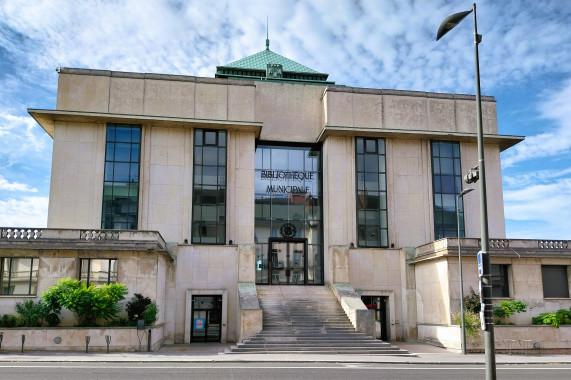 Library of Tours Tours