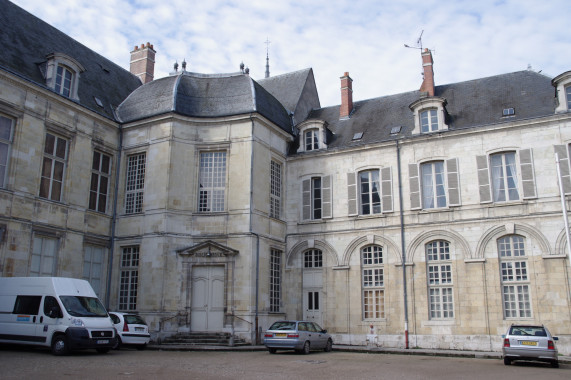 Episcopal palace Orléans