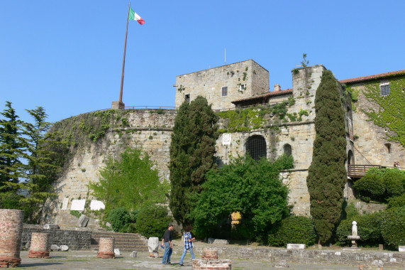 Civico museo del Castello di San Giusto Trieste