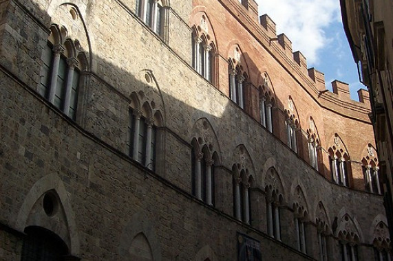 Palazzo Chigi-Saracini Siena