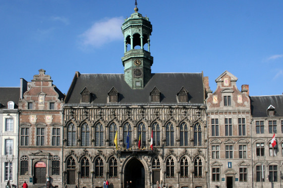 Stadhuis van Bergen Mons