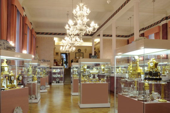 Musée des Arts décoratifs François-Duesberg Mons