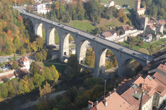 Pont de Zaehringen Fribourg