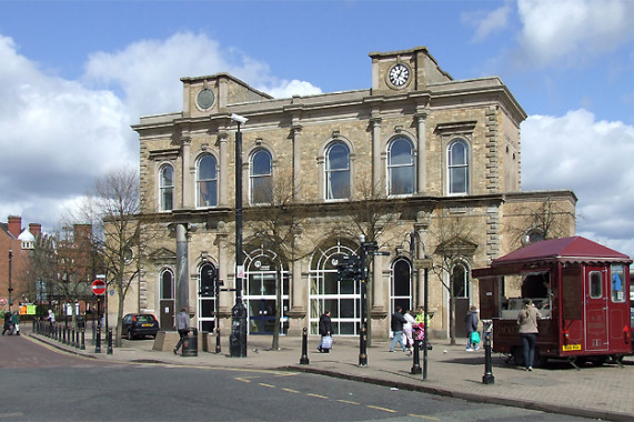 Queen's Building Wolverhampton