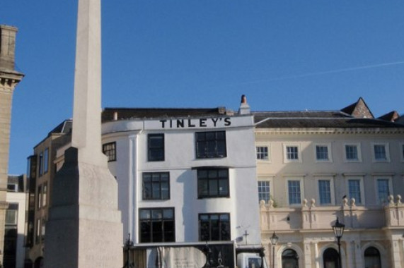 Kriegsdenkmal (Devon) Exeter