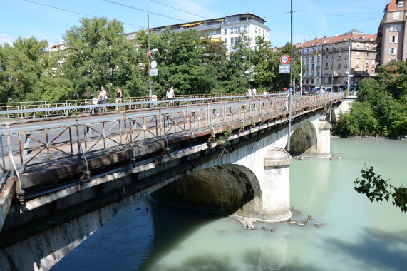 Pont-Neuf über die Arve Carouge