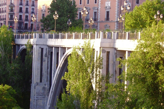 Viaducto de Segovia Latina