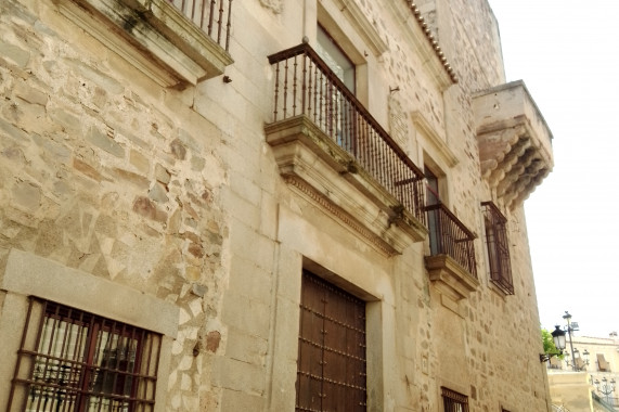 Palacio de Camarena Cáceres