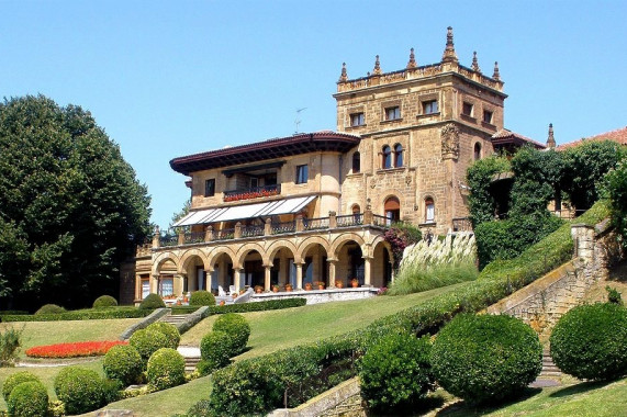 Palacio De Luis Lezama Leguizamon Getxo