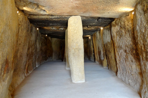 Dolmen de Menga Antequera