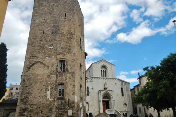 Kathedrale Notre-Dame-du-Puy Grasse