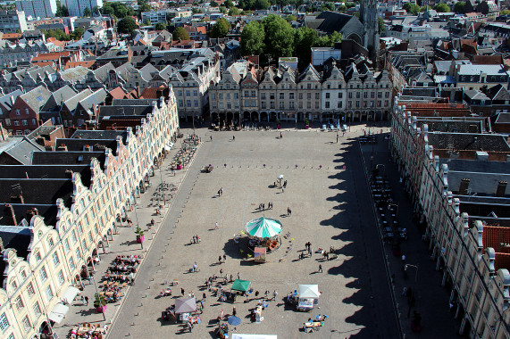 Place des Héros Arras