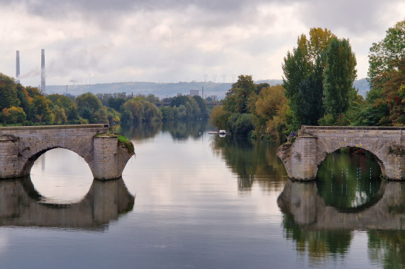 Alte Brücke von Limay Mantes-la-Jolie