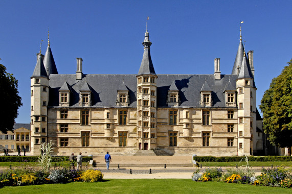 Palais ducal de Nevers Nevers