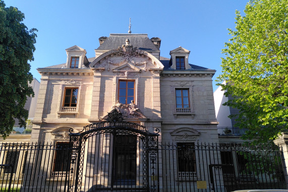 Hôtel de la Caisse d'épargne de Villefranche-sur-Saône Villefranche-sur-Saône