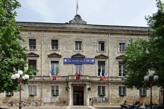 Hôtel de ville d'Agen Agen