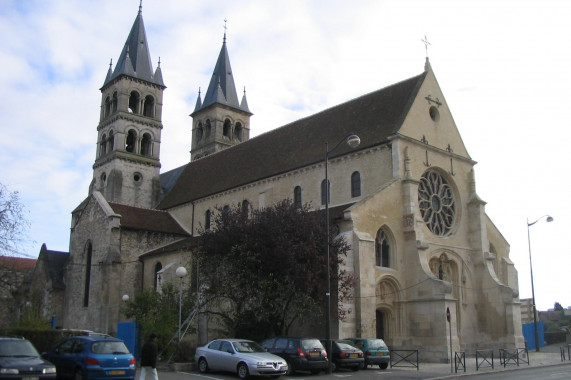 Stiftskirche Notre Dame in Melun Melun