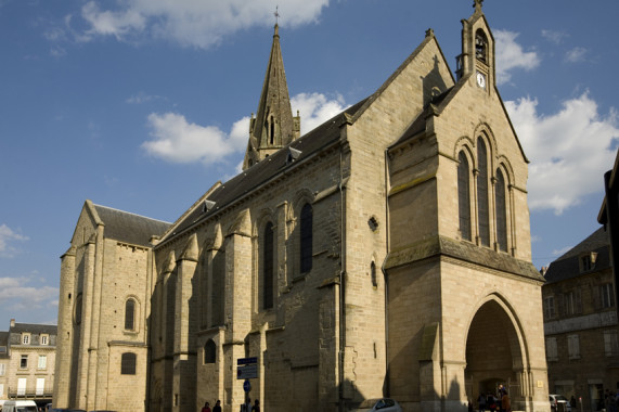 Collégiale Saint-Martin de Brive-la-Gaillarde Brive-la-Gaillarde