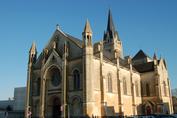 Église Saint-Hilaire Niort