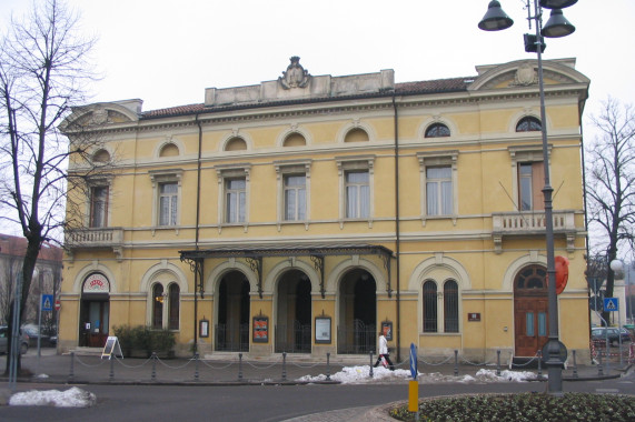 Teatro civico Schleit