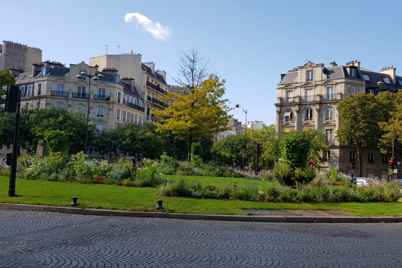 Place de Wagram Levallois-Perret