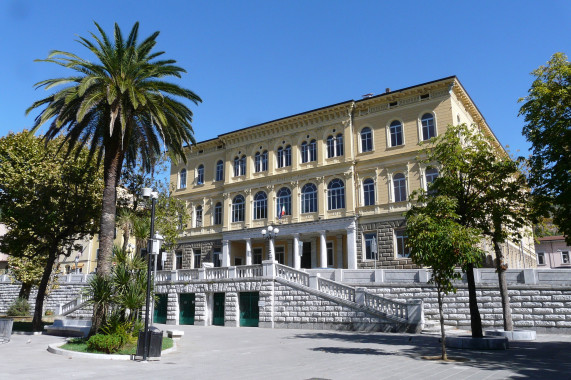 Piazza Gramsci Carrara