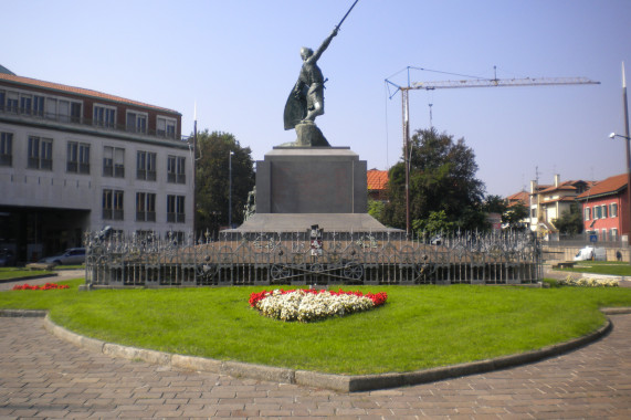 Monumento al Guerriero di Legnano Legnano