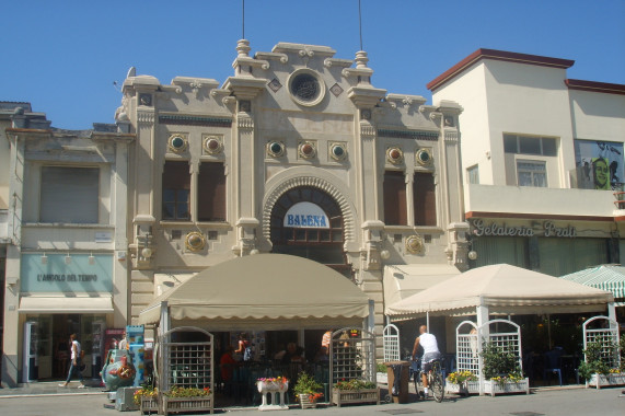 Bagno Balena Viareggio