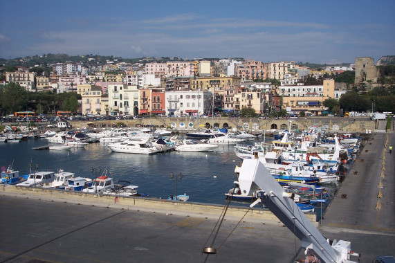 Porto di Pozzuoli Pozzuoli