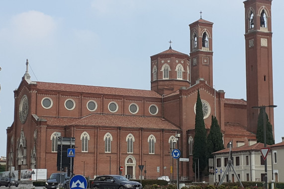 Tempio Ossario Bassano del Grappa