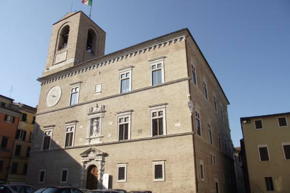 Palazzo della Signoria Jesi