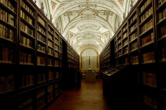 Biblioteca Comunale Mozzi Borgetti Macerata