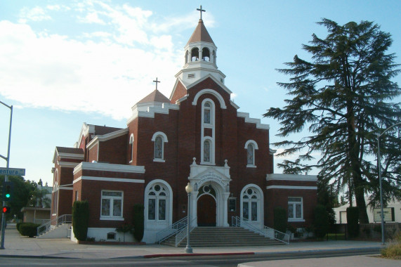 Holy Trinity Church, Fresno Fresno