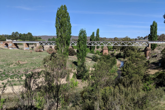 Queanbeyan railway bridges over Queanbeyan and Molonglo Rivers Queanbeyan