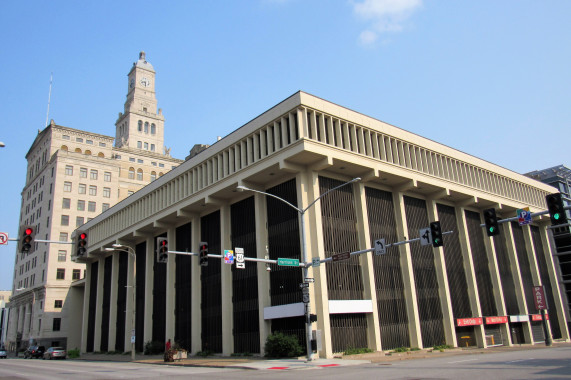 Wells Fargo Building Davenport