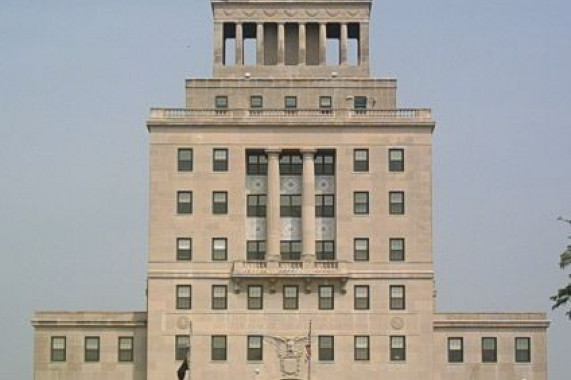 Veterans Memorial Building Cedar Rapids