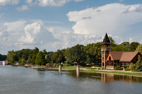 Pottawatomie Park St. Charles