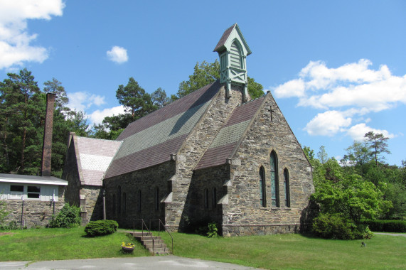 Piety Corner Historic District Waltham