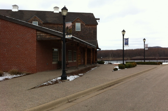 Minnesota Marine Art Museum Winona