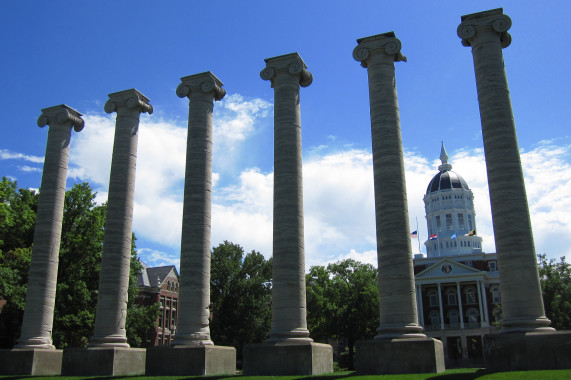 The Columns Columbia