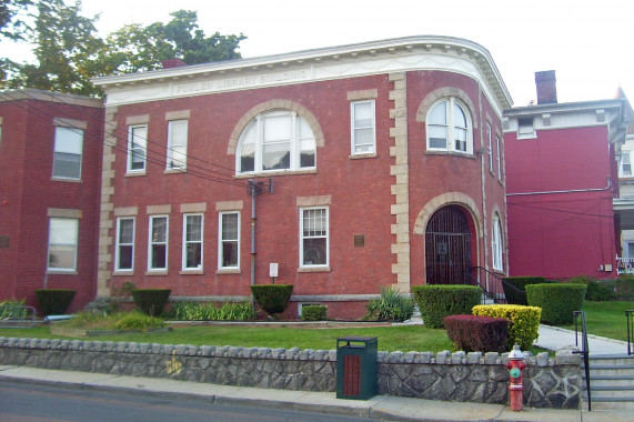 Haverstraw King's Daughters Public Library Haverstraw