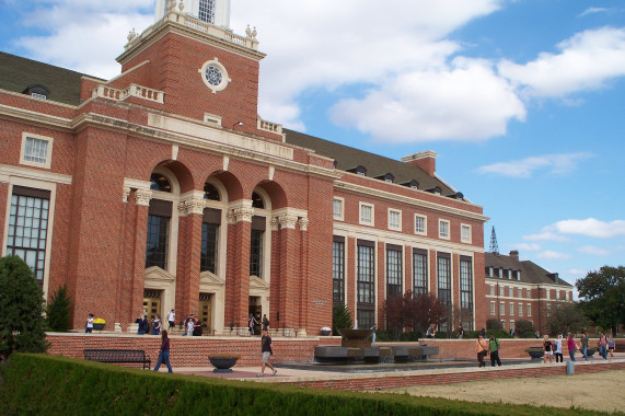 Edmon Low Library Stillwater