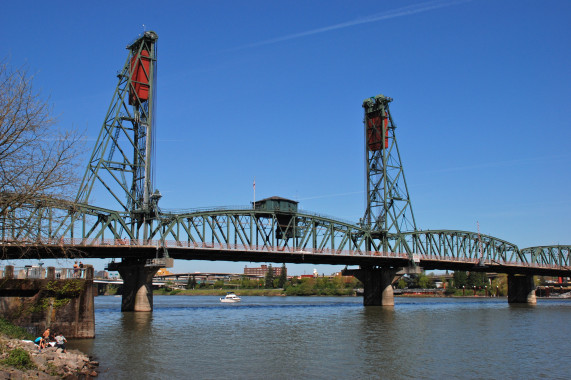 Hawthorne Bridge Portland