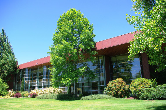 Mark O. Hatfield Library Salem