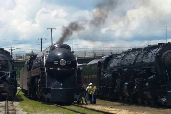 Norfolk and Western Railway 1218 Roanoke